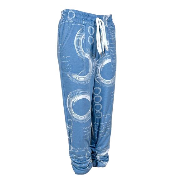 Womens Blue Capri Pull On Pants Size M Script Print NWT Artex Fashions - Picture 9 of 10